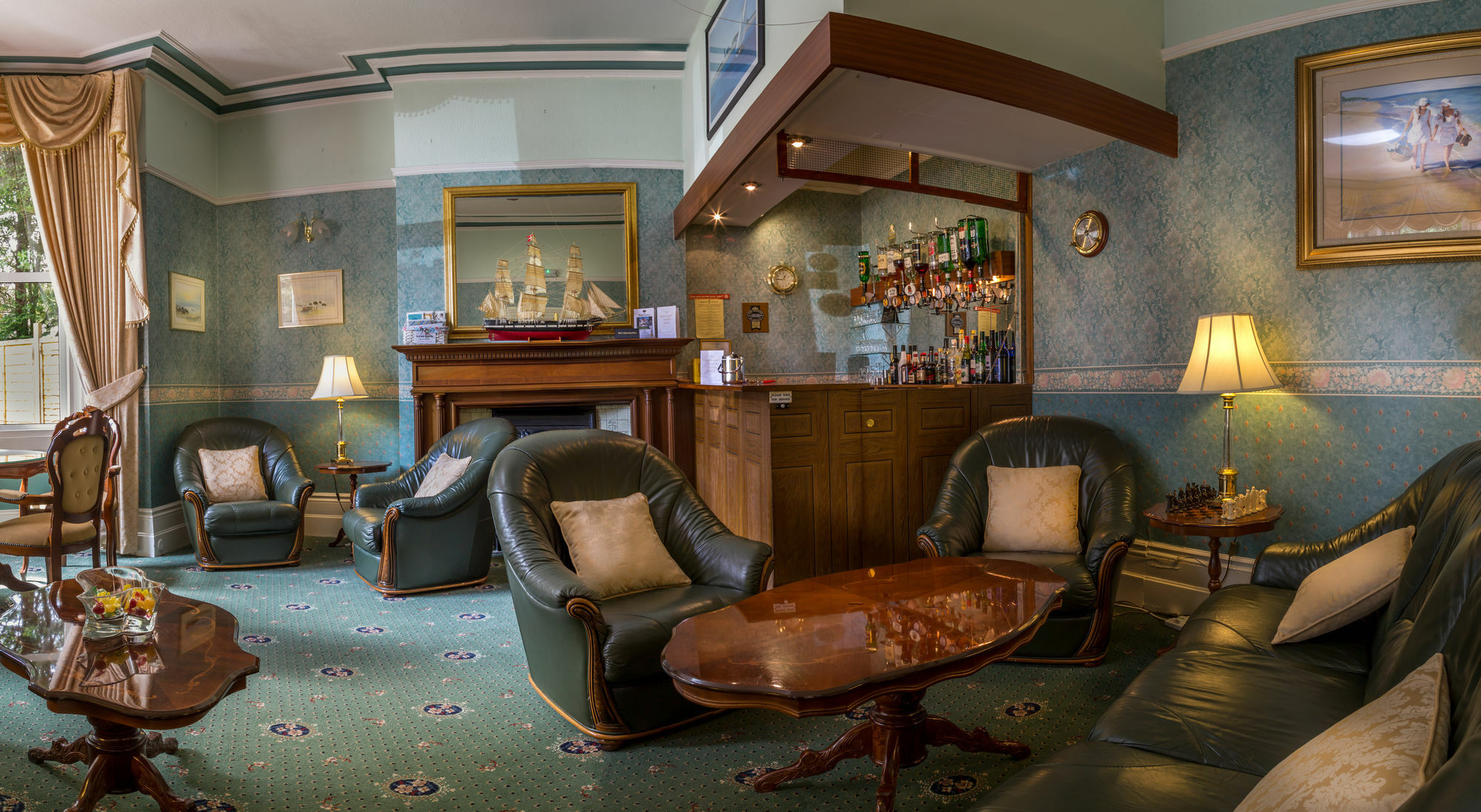 Hotel Balincourt Bournemouth Zewnętrze zdjęcie The bar at the hotel