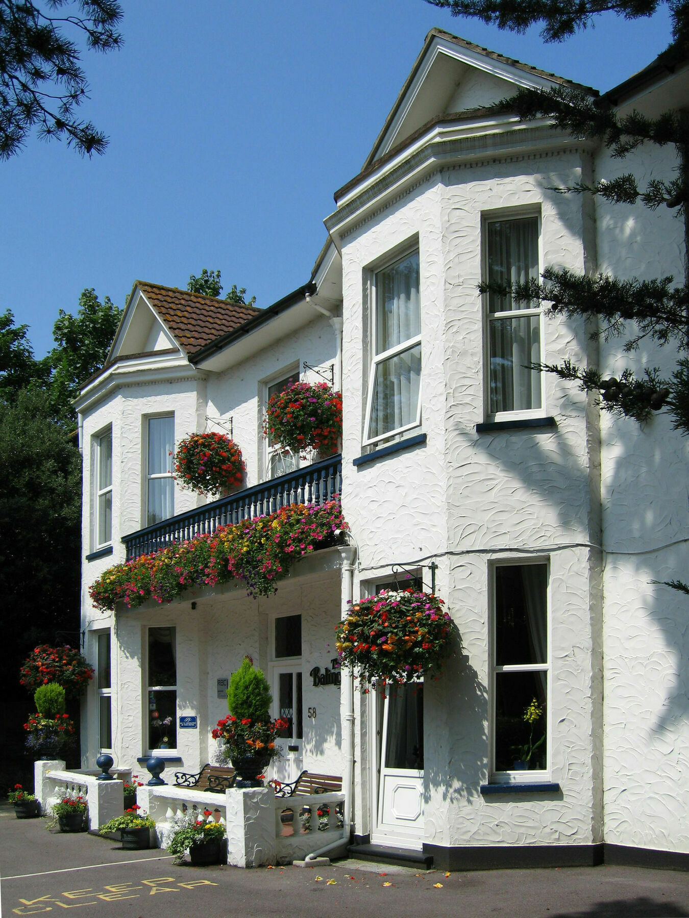 Hotel Balincourt Bournemouth Zewnętrze zdjęcie The former home of the 10th Duke of Grafton at Euston Hall